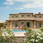 Villa Rustic Rubus With A Pool In Istria