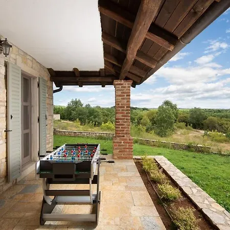 Villa Rustic Rubus With A Pool In Istria *
